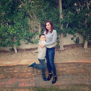 Meet your Posher, Dakota